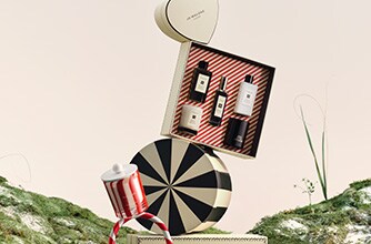 Jo Malone London House of Jo Malone London gift set with moss and git boxes