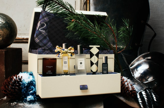 Jo Malone UK | Christmas Advent Calendar with products