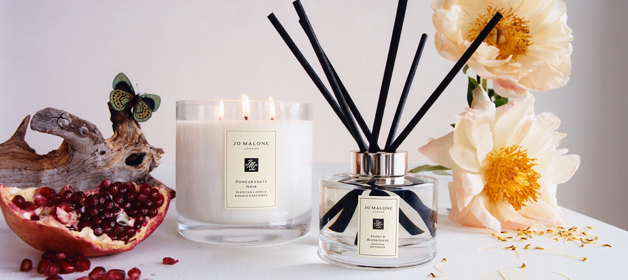 Jo Malone London Pomegranate Noir Deluxe Candle and Peony Blush Suede Diffuser