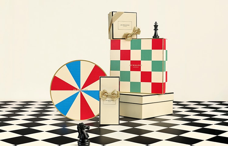 Jo Malone London Christmas Boxes and Gift Wrap